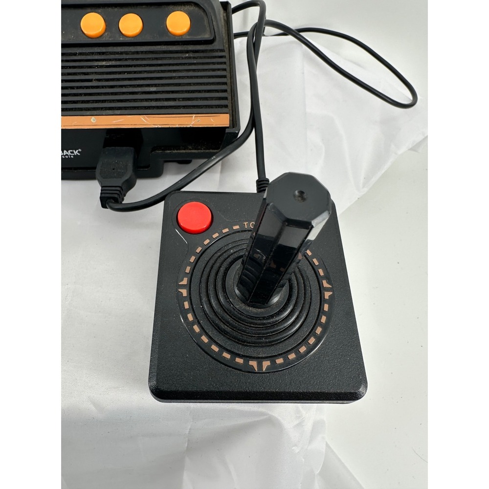Atari Flashback Classic Game Console with 2 Joysticks and Power Adapter H10608 - Picture 6 of 6